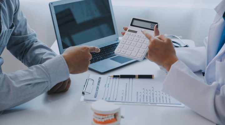 dental bookkeeping in Miami